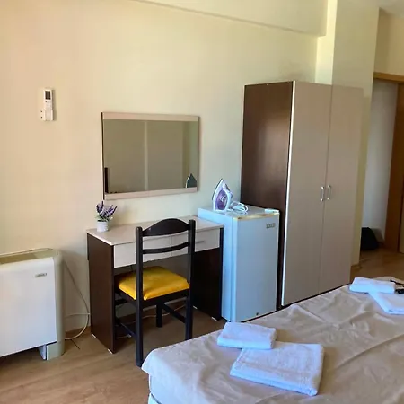 Seasons 3 Apartment *